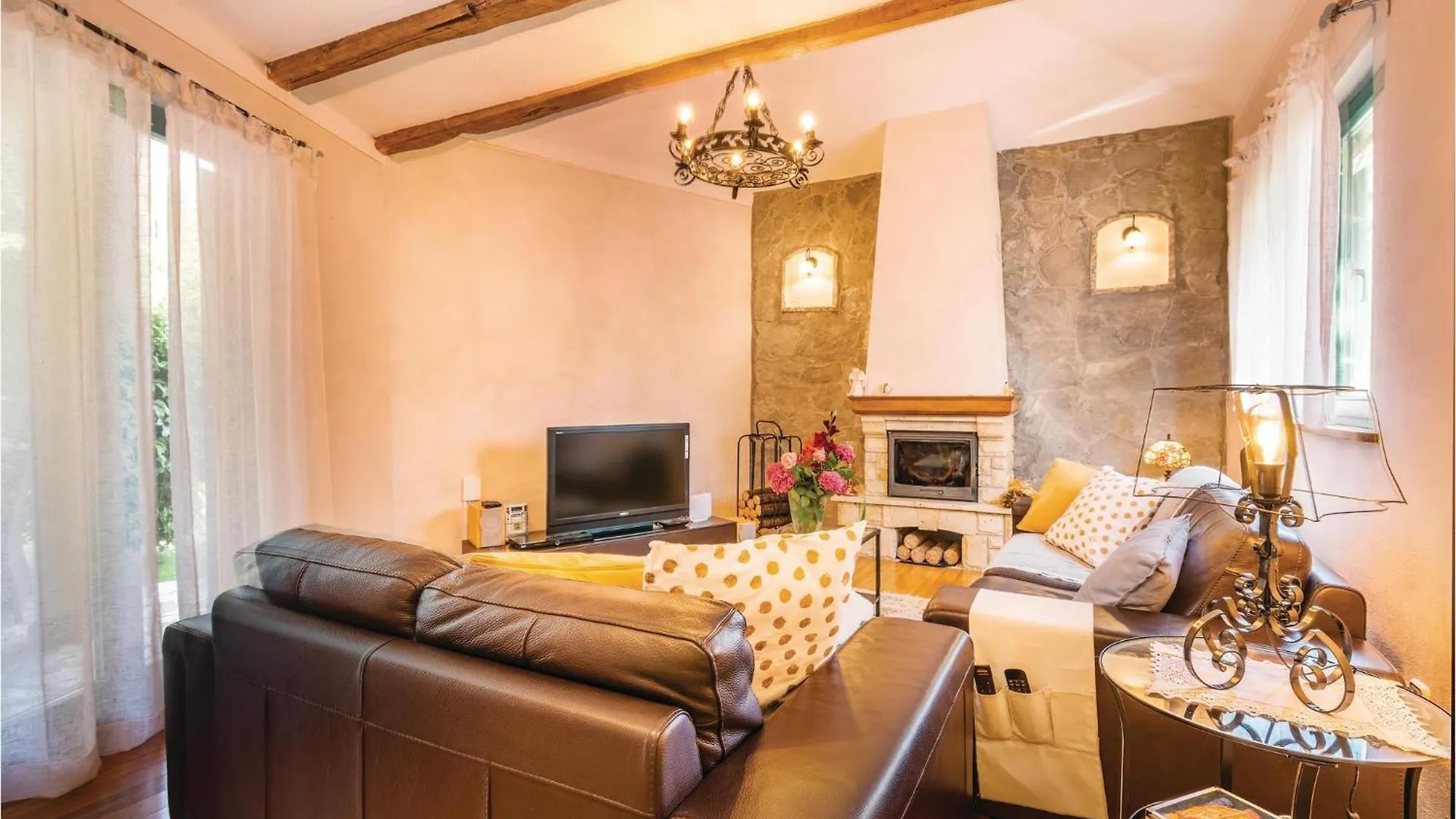 Vikendica Amazing Home In Malinska With Kitchen