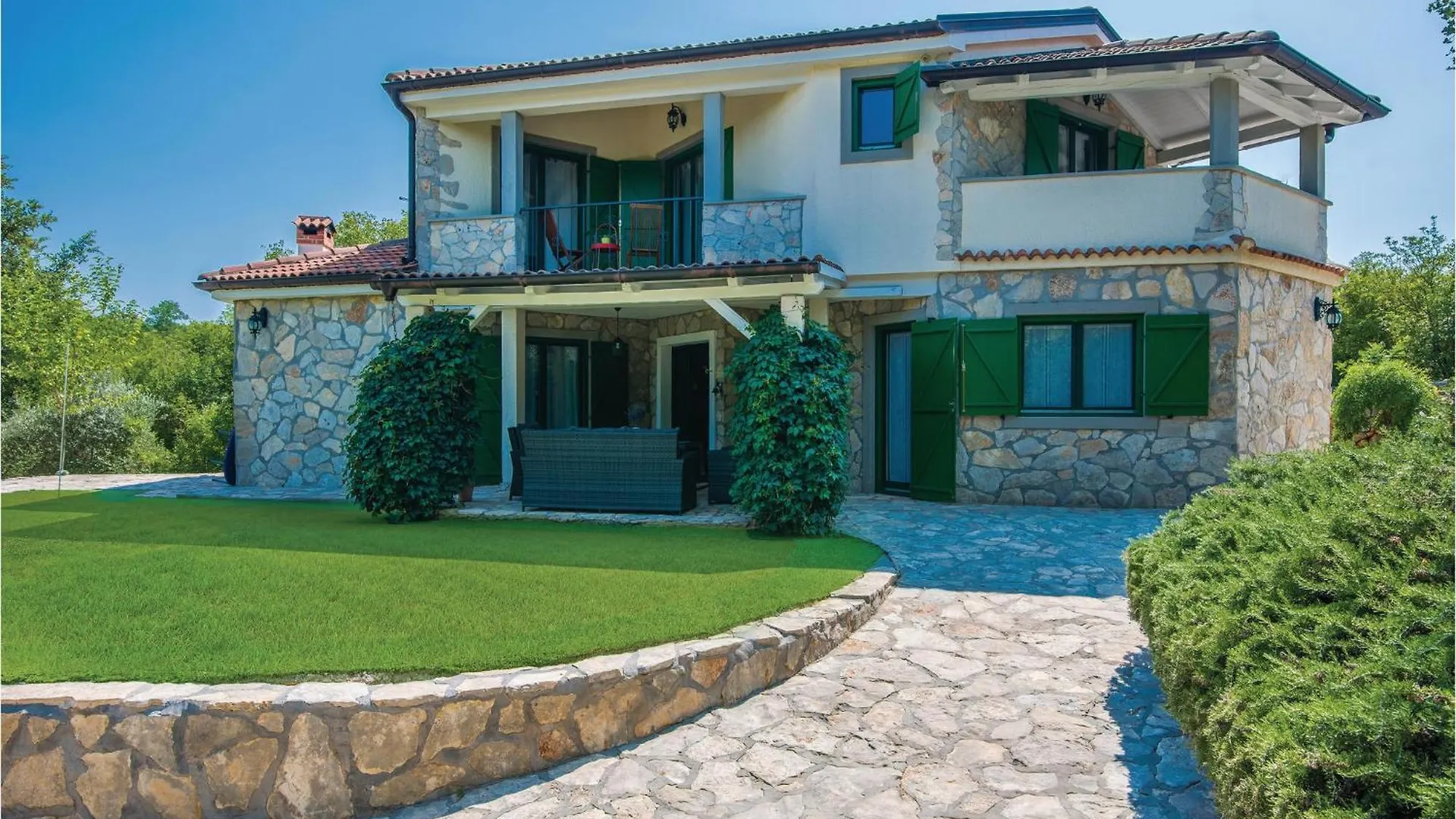 Vikendica Amazing Home In Malinska With Kitchen Croatia