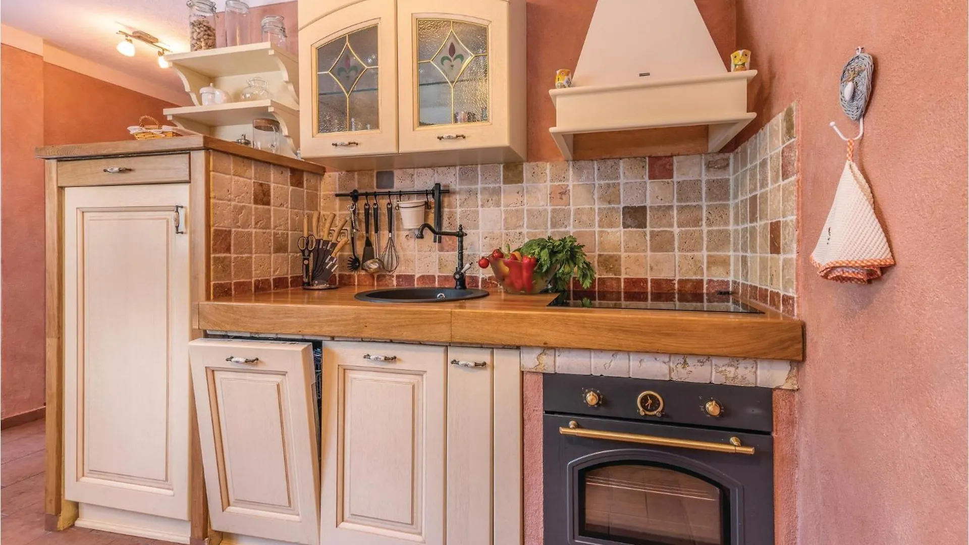 Vikendica Amazing Home In Malinska With Kitchen