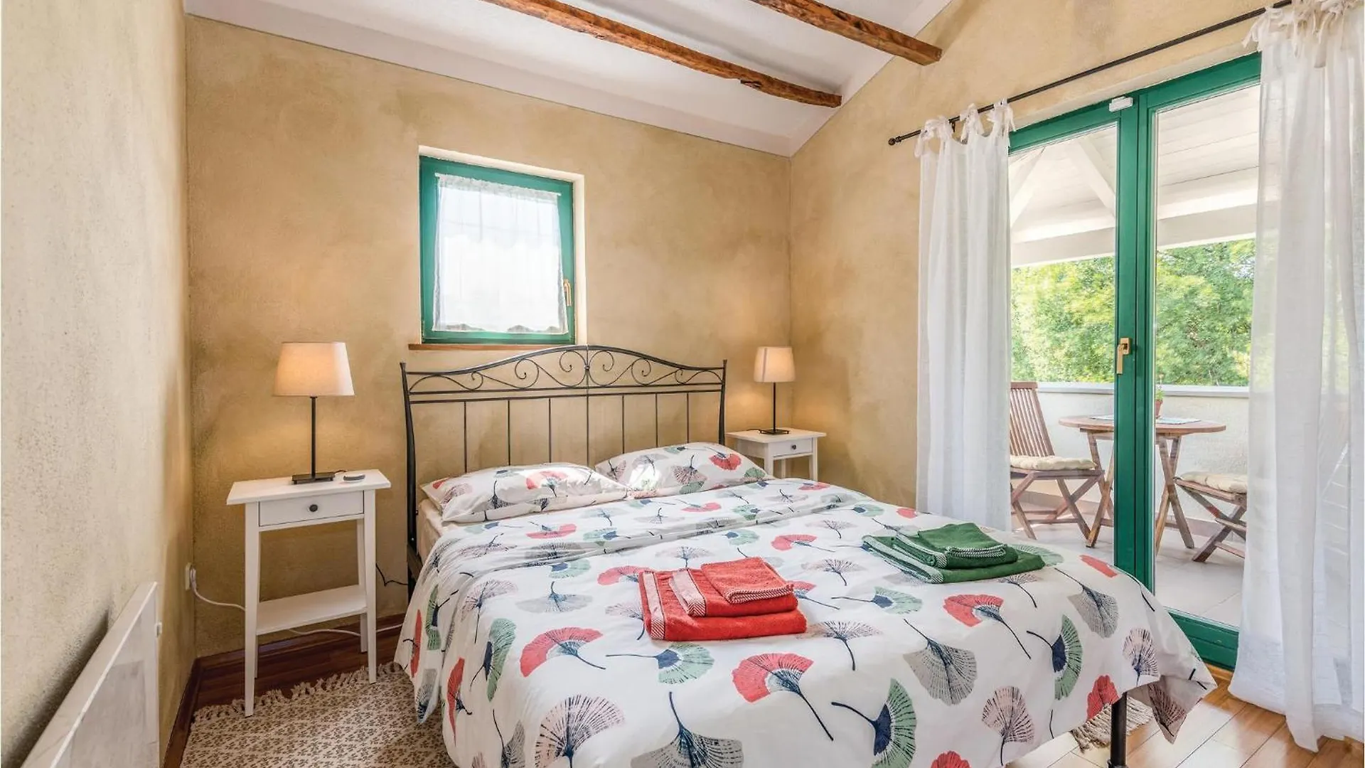 Amazing Home In Malinska With Kitchen
